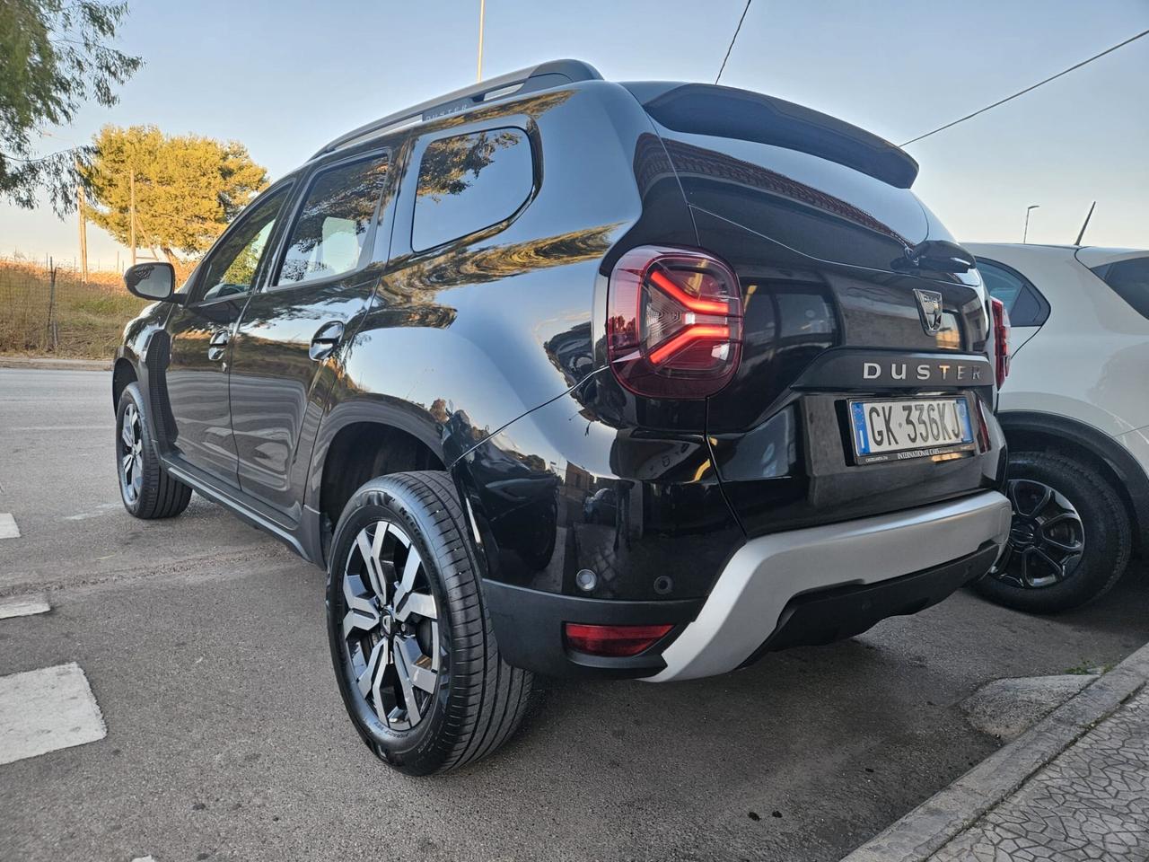 Dacia Duster 1.0 GPL 100CV FULL CAMERA 360°
