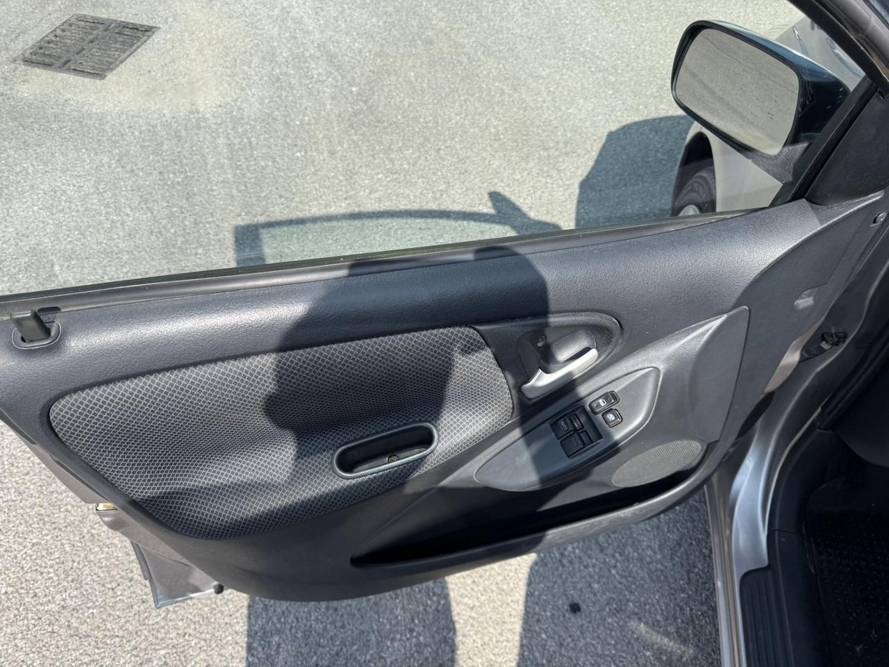 Toyota Yaris 1.4 tdi D-4D cat 5 porte Sol