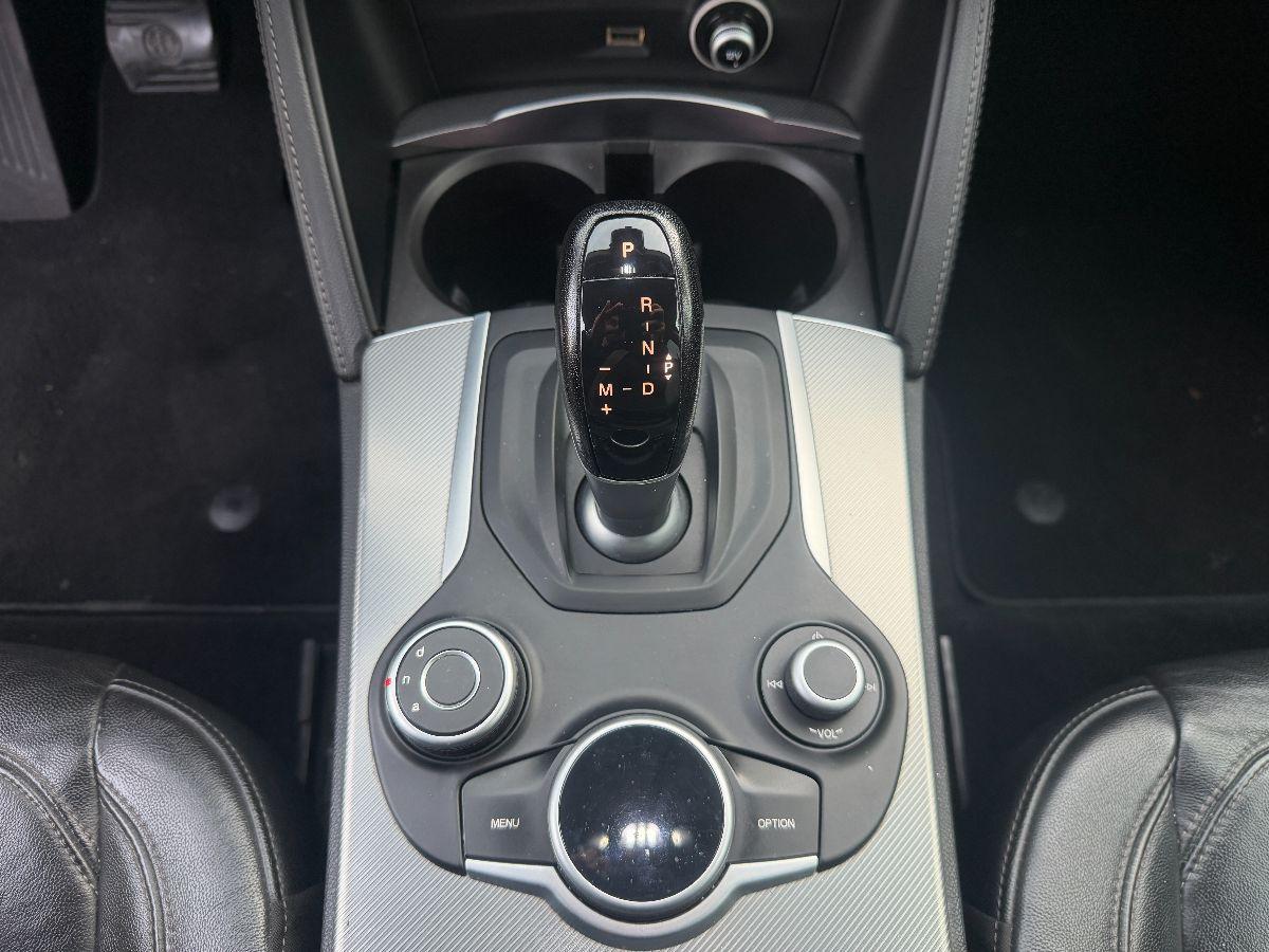 ALFA ROMEO - Stelvio - 2.2 T.diesel 210 CV AT8 Q4 Exec.