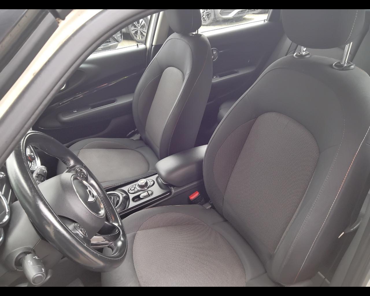 MINI Mini IV F54 2016 Clubman - Mini Clubman 2.0 Cooper D auto