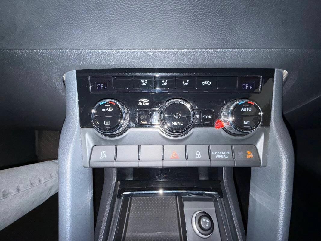 Skoda Karoq 2.0 tdi Style 4x4 190cv dsg