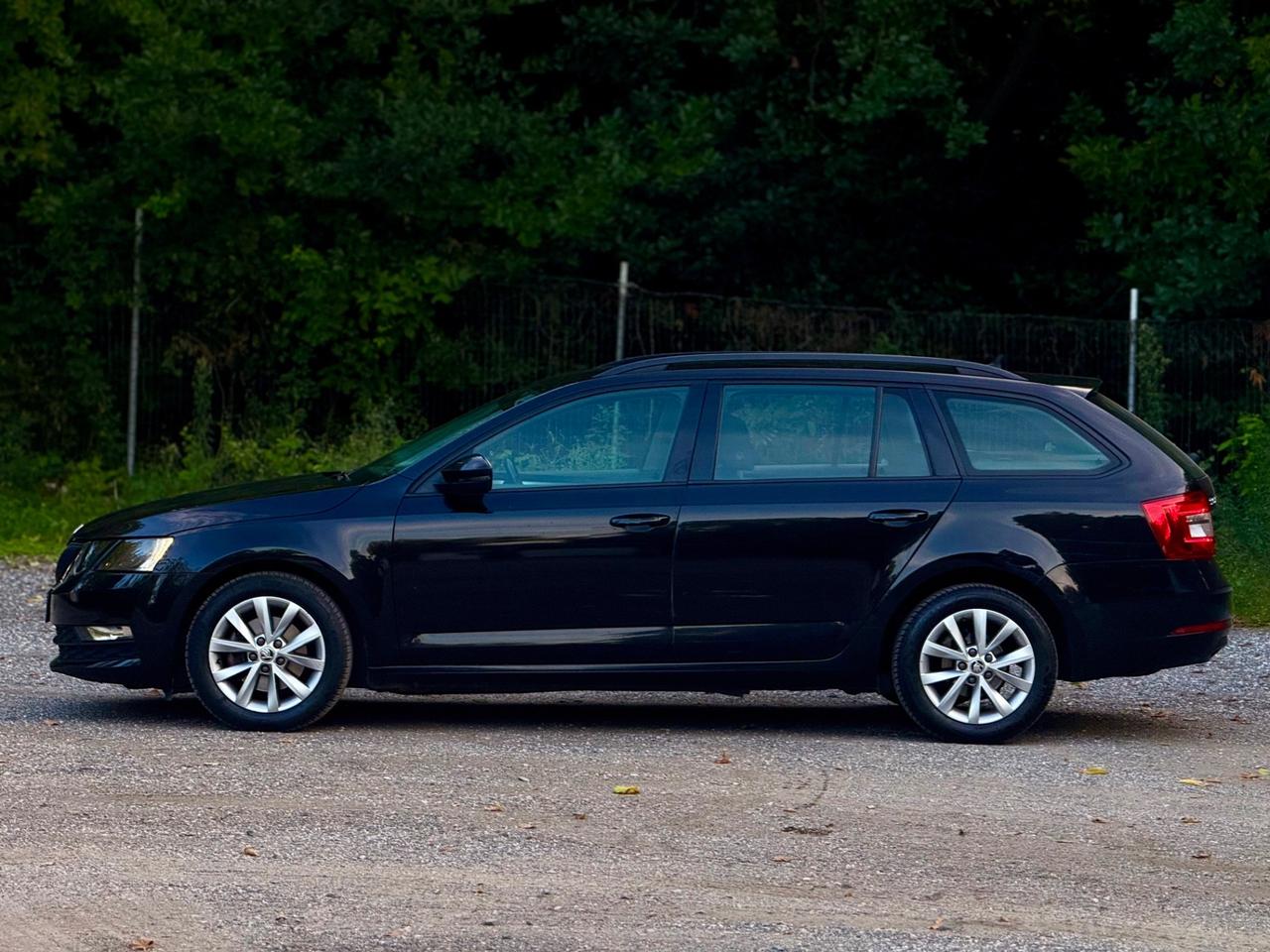 Skoda Octavia 1.5 DSG Wagon Style G-Tec