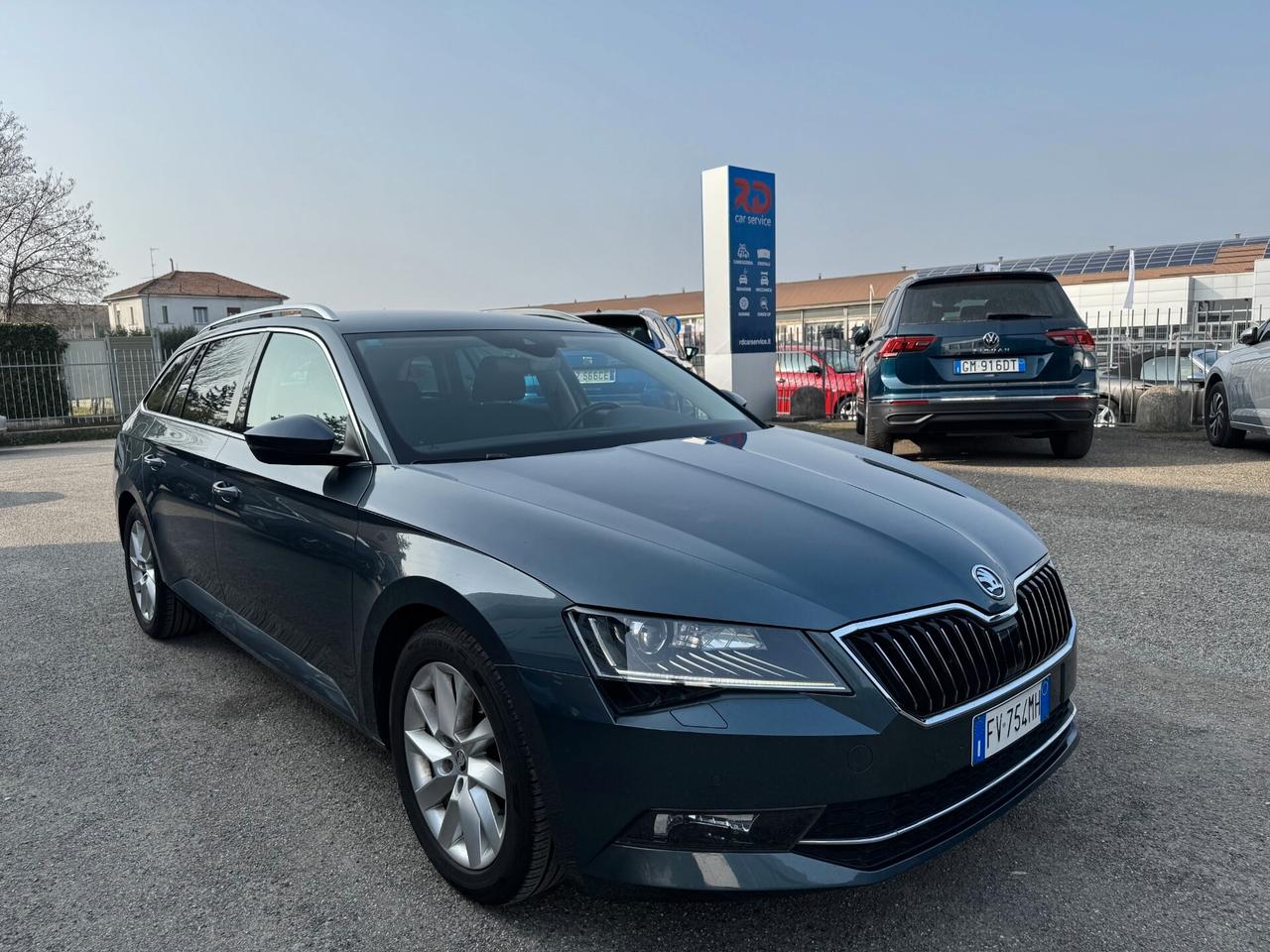Skoda Superb 2.0 tdi Style 150cv SW - Cruise adattivo