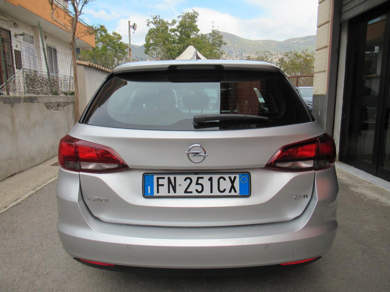 Opel Astra 1.6 CDTi 110CV Start&Stop Sports Tourer Business