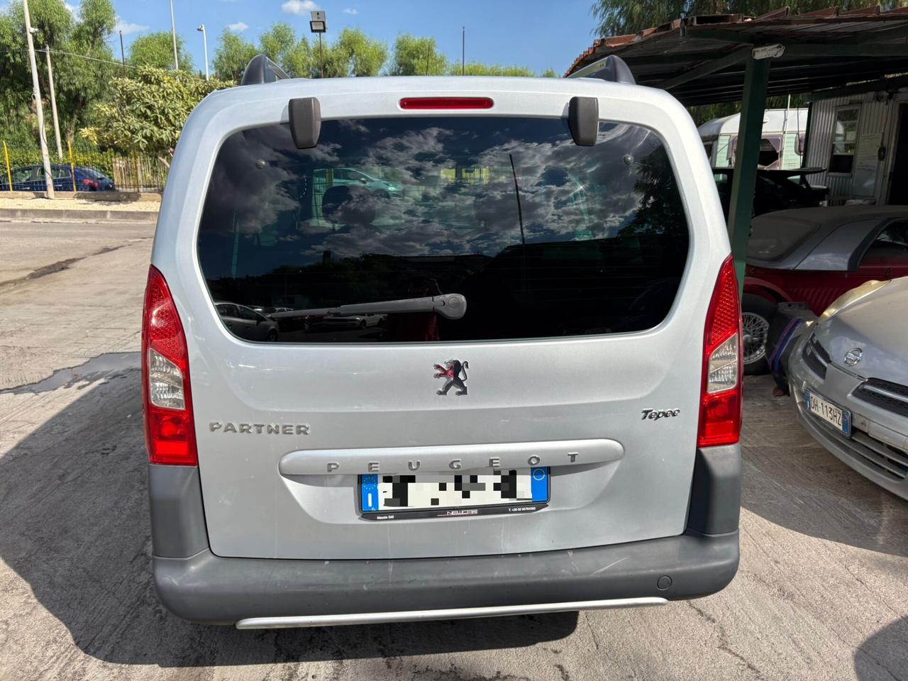 Peugeot Partner 5posti F.U.L.L.