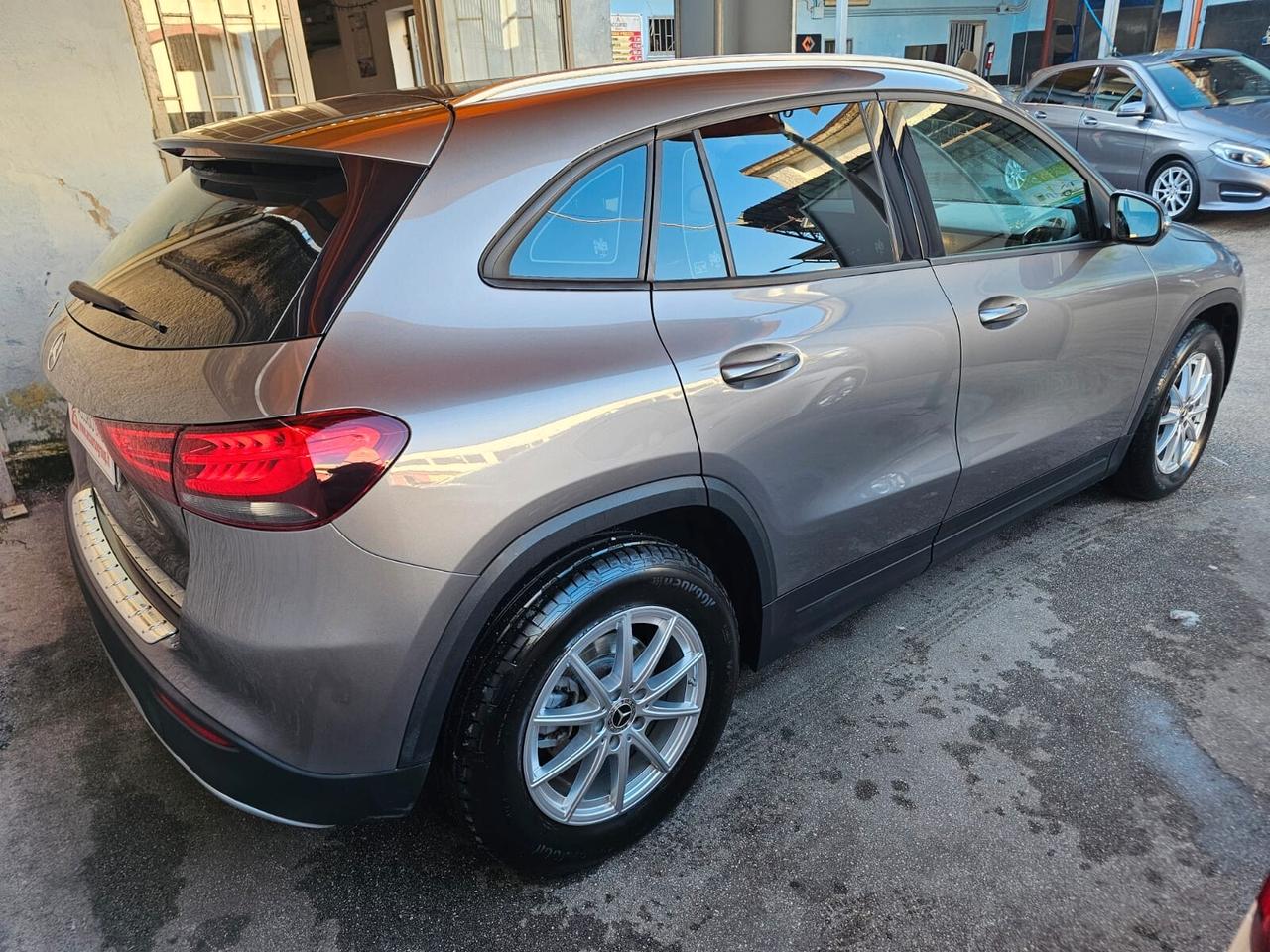 Mercedes-benz GLA 200 d Automatic Business