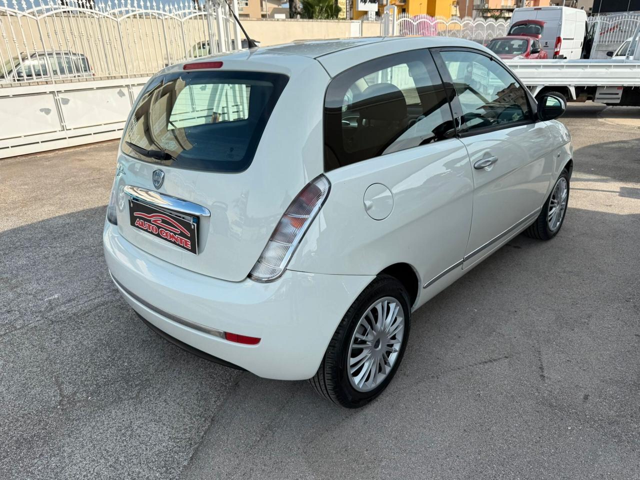 Lancia Ypsilon 1.2 Argento