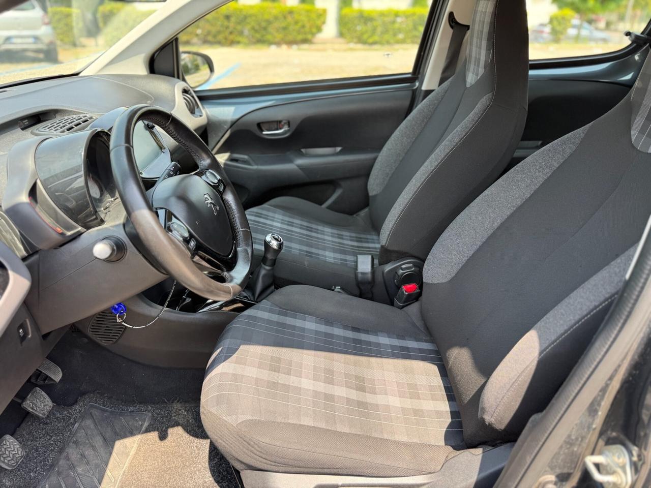 PEUGEOT 108 2018 1.0 VTi 72cv 5 porte Allure