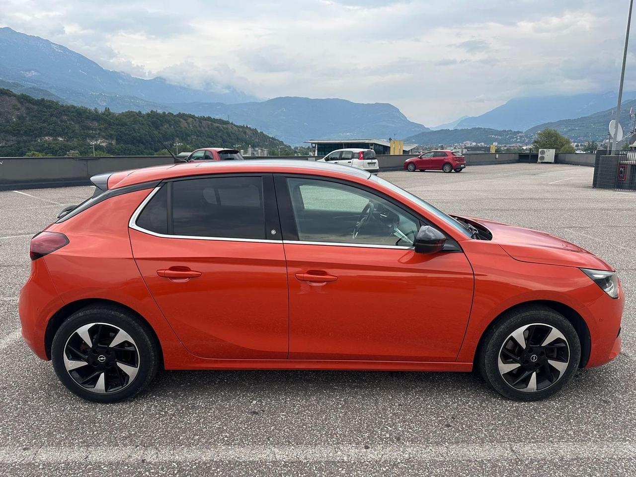 Opel Corsa-e 5 porte Elegance