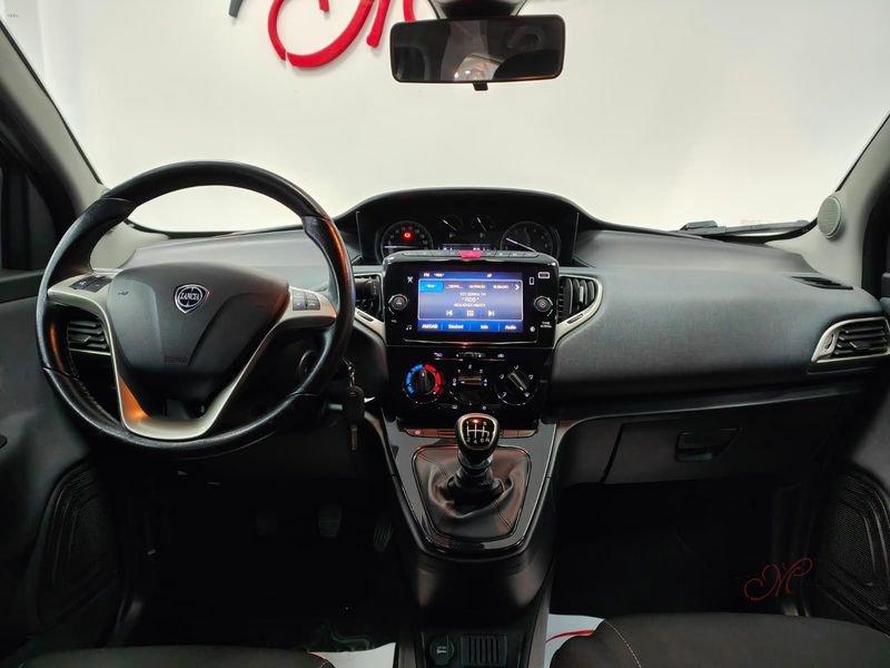 Lancia Ypsilon 1.0 FireFly 70cv Hybrid Gold