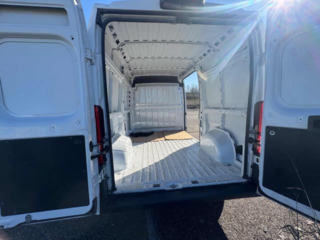 FIAT Ducato 35 2.3 MJT 140CV H2 ?Cambio Auto 9-M?