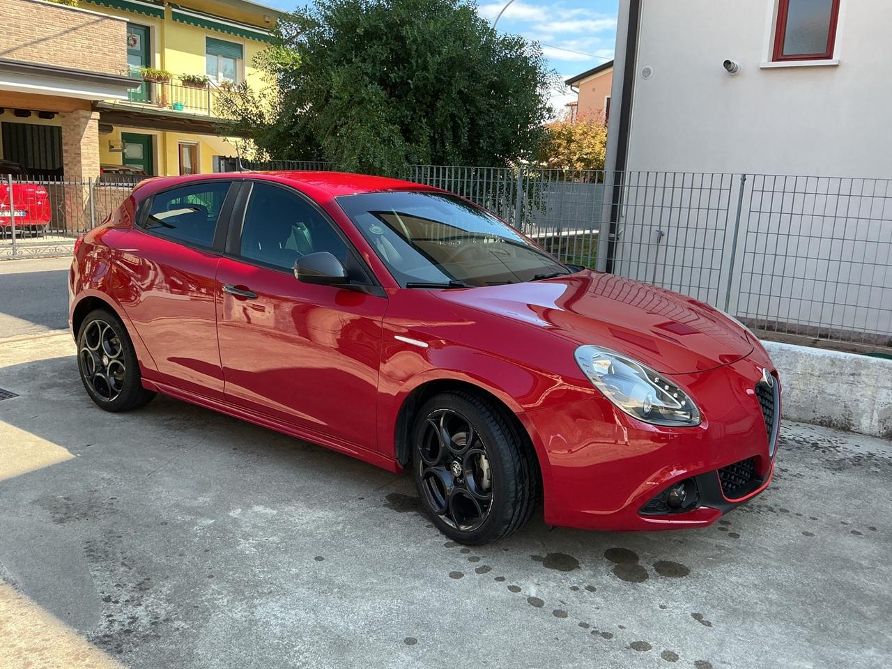 Alfa Romeo Giulietta 1.6 JTDm 120 CV Super Launch Edition