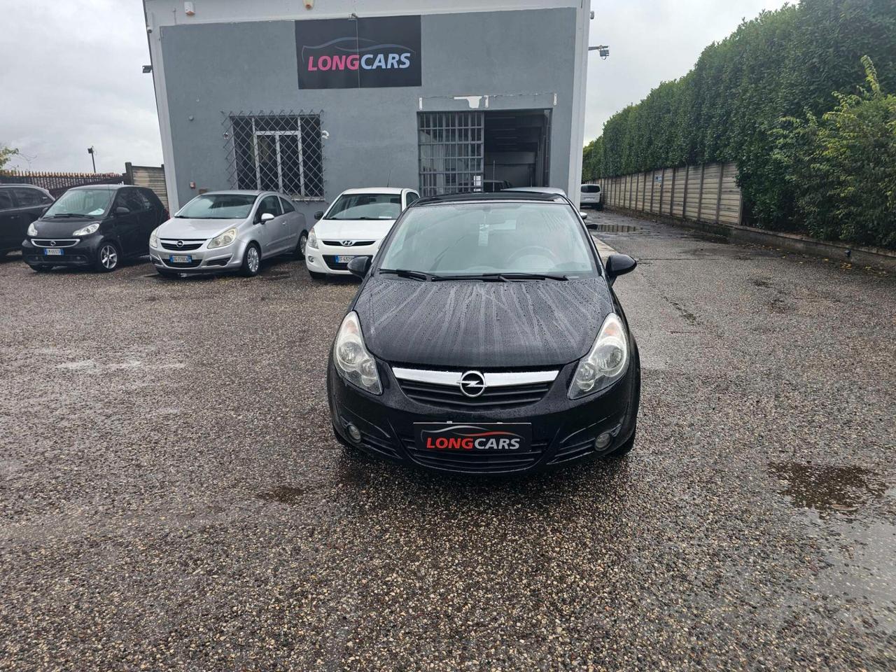 Opel Corsa 1.2 3 porte b-color