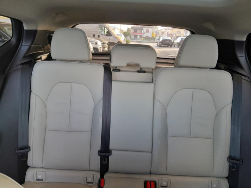 VOLVO XC40 T4 Recharge Plug-in auto Ultimate Bright