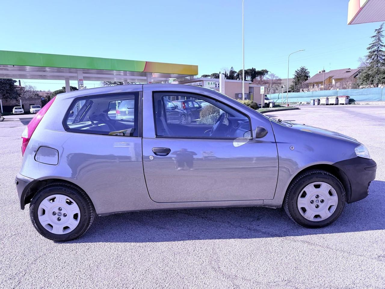 Fiat Punto 1.2 3 porte Dynamic Ok neopatentati