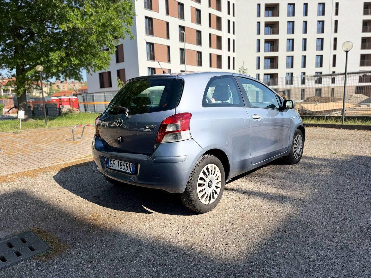 Toyota Yaris 3 Porte Yaris 1.3 (dual) Sol c Vsc+Trc 3p m-mt