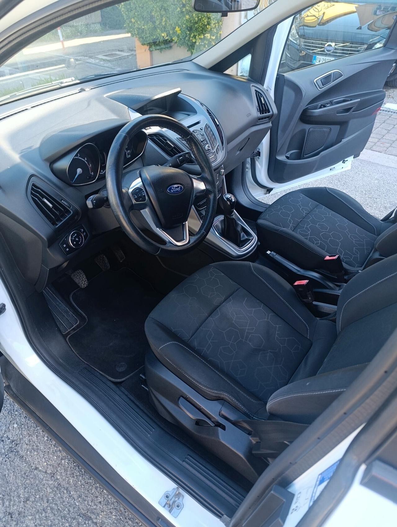 Ford B-Max 1.4 90 CV GPL Business Titanium