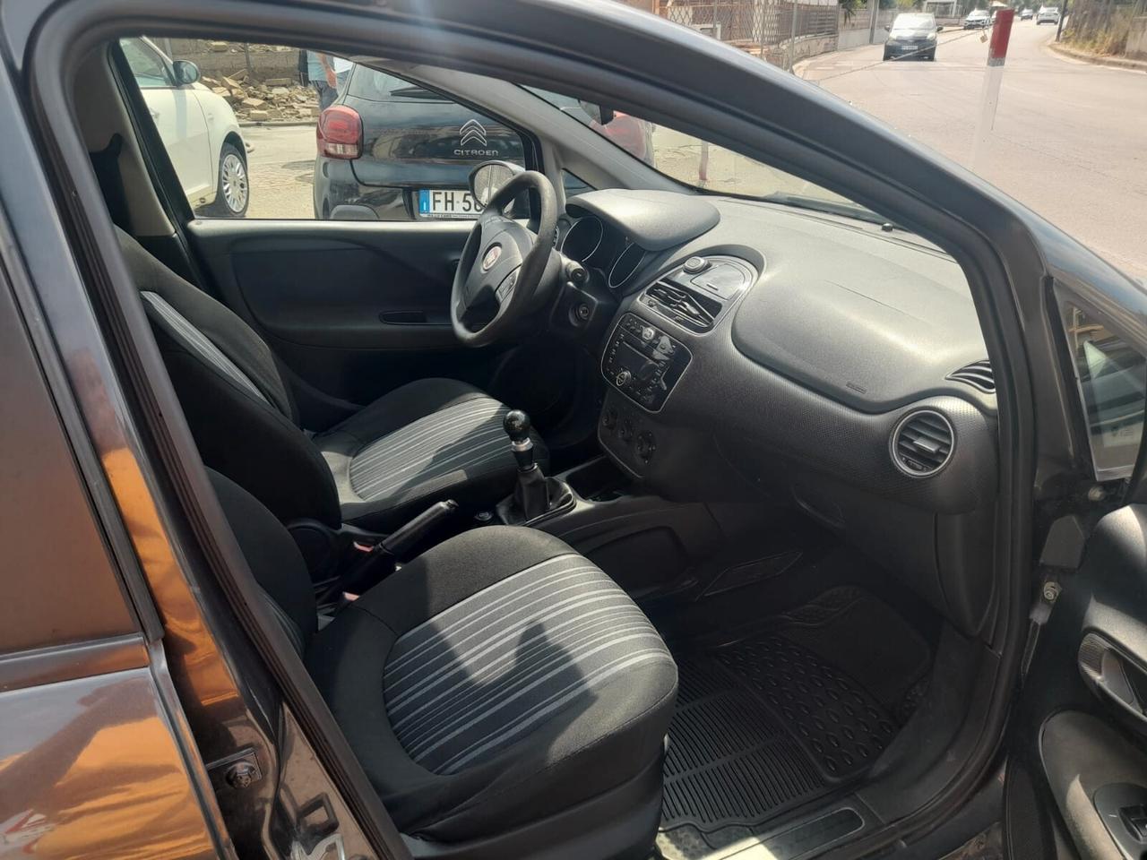 Fiat Grande Punto 1.3cc diesel(PRIVATO)-2011