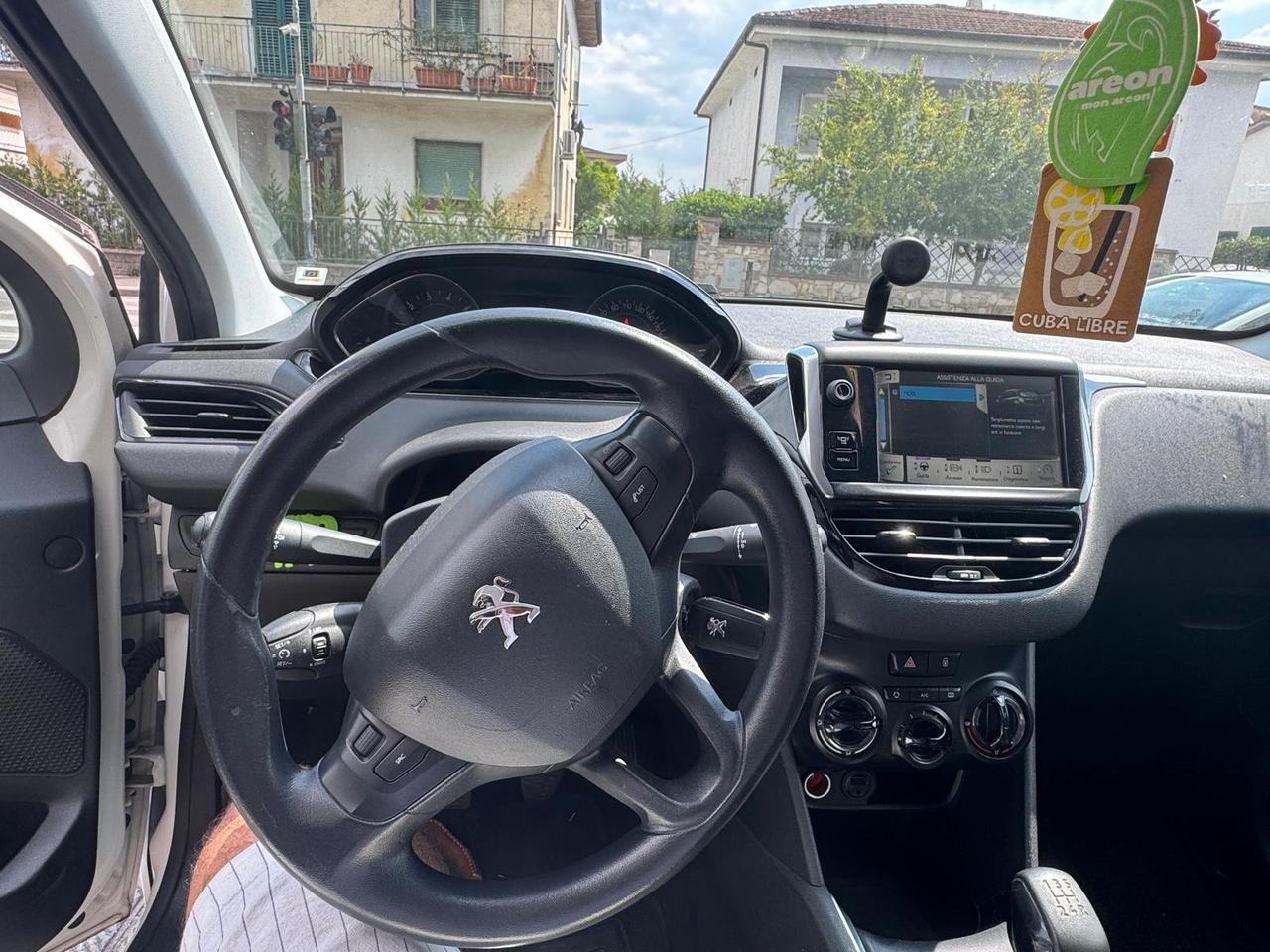 Peugeot 208 1.2 VTi 82 CV 5 porte Allure