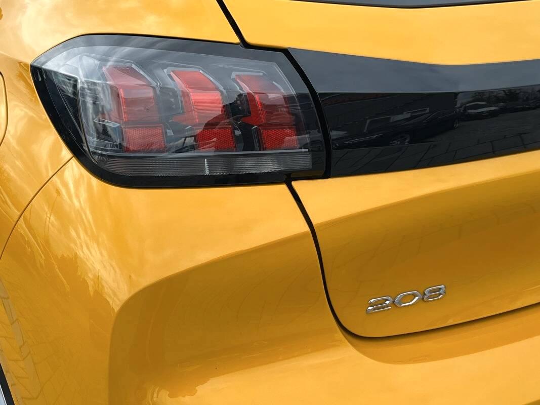 Peugeot 208 1.2 puretech Active Pack s&s 75cv