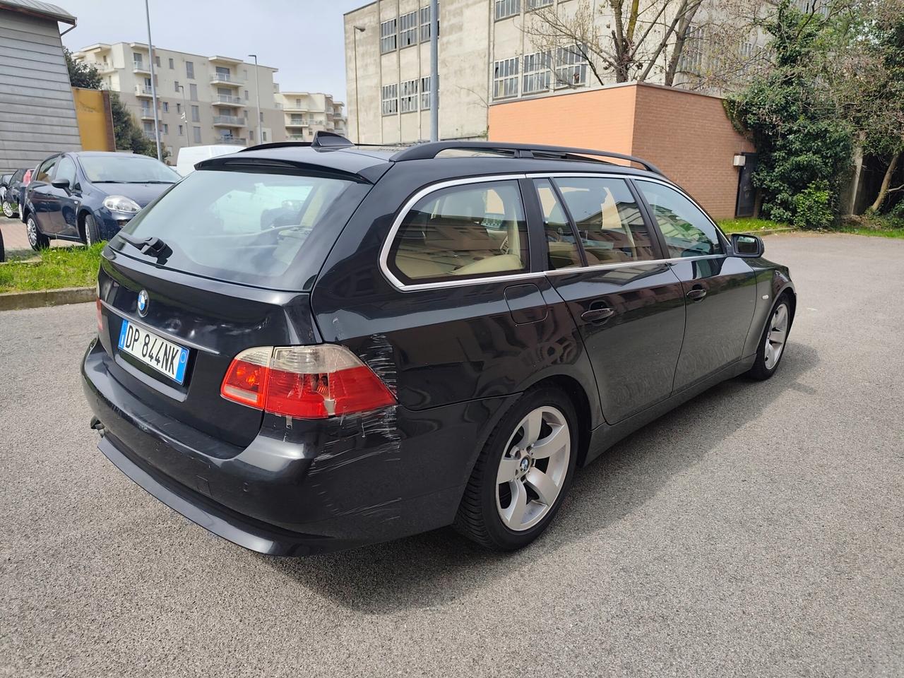 Bmw 530d cat Touring Attiva 216 cv