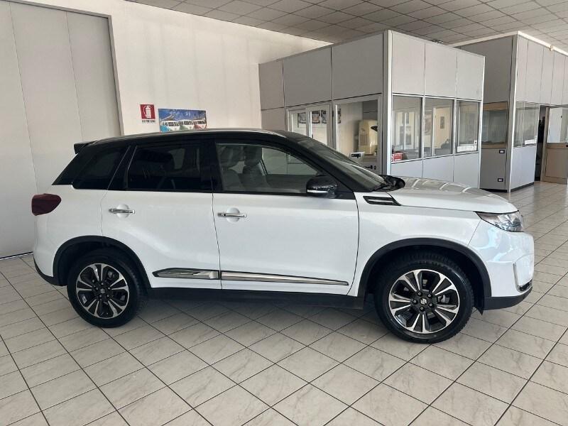SUZUKI Vitara (2015) Vitara 1.4 Hybrid 4WD AllG...
