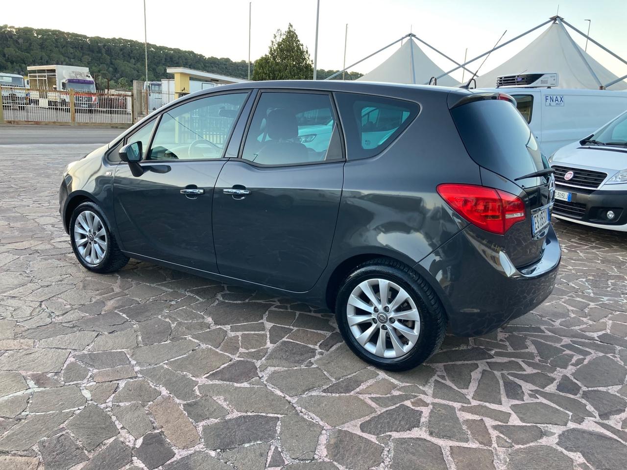 Opel Meriva 1.3 CDTI 95CV ecoFLEX Cosmo