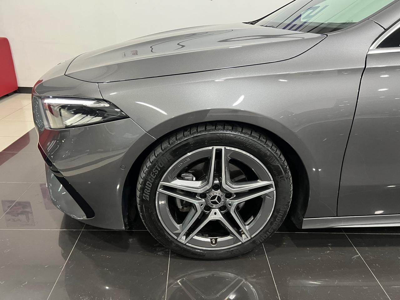 Mercedes Benz A180d Aut. AMG Line Premium Plus 116 cv