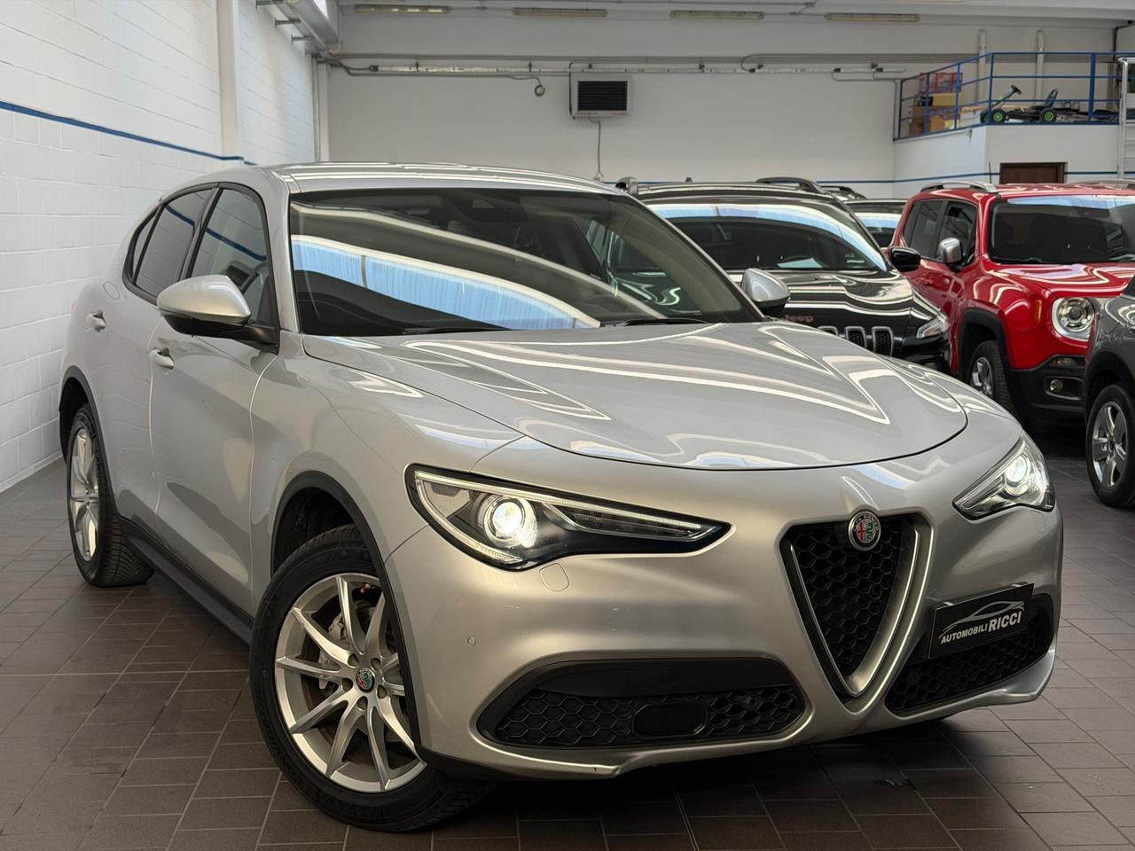 Alfa Romeo Stelvio 2.2 Turbodiesel 210 CV AT8 Q4 Lusso