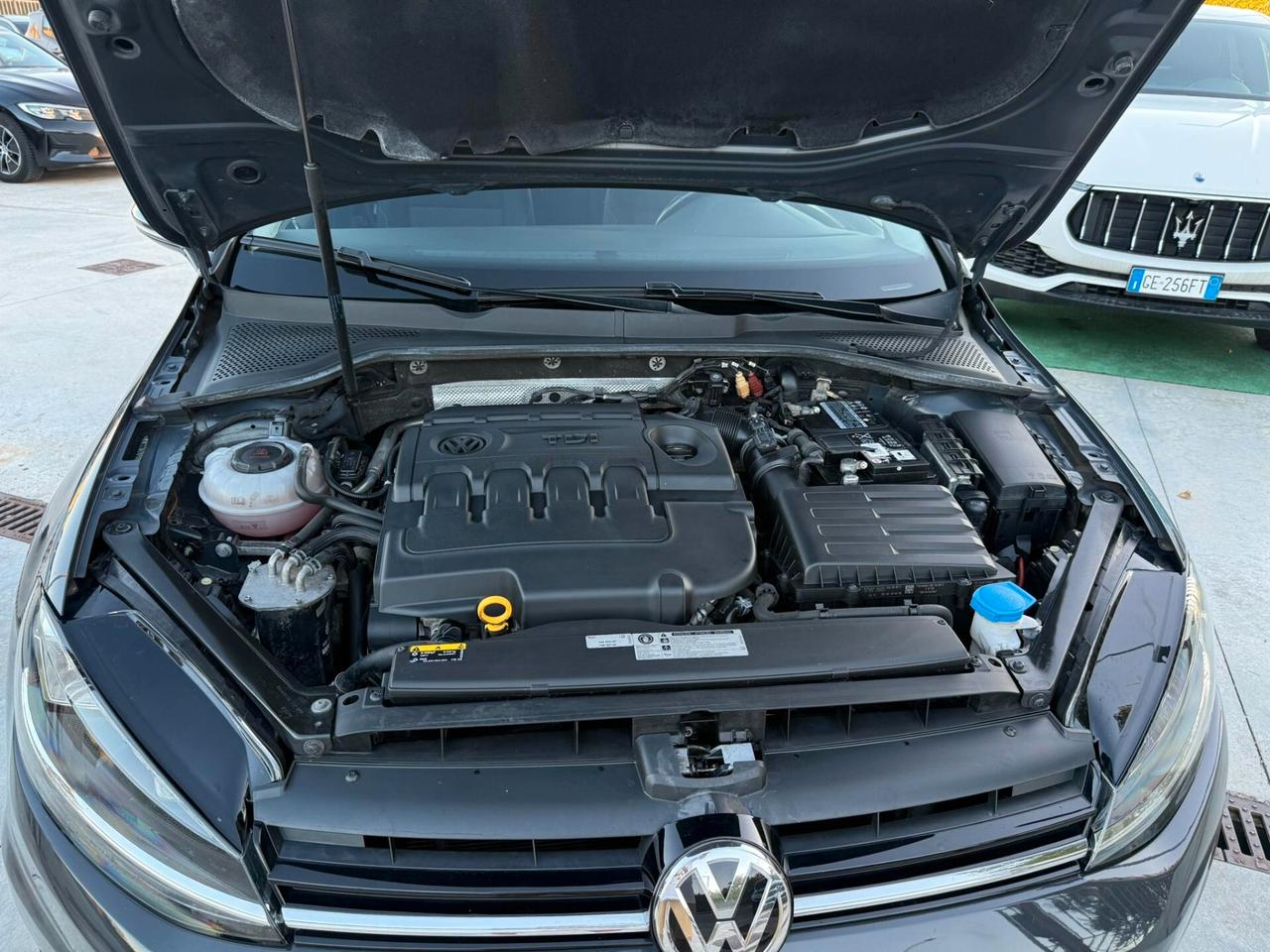 Volkswagen Golf 7.5 1.6 Tdi 116CV -CARPLAY-