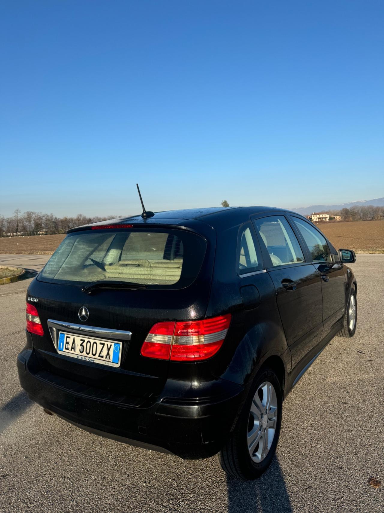 Mercedes-benz A 180 BlueEFFICIENCY Premium