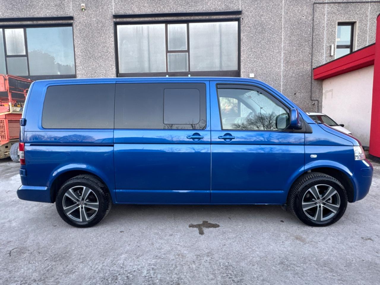 Volkswagen Transporter Caravelle 2.5 TDI/131CV PC Comfortline