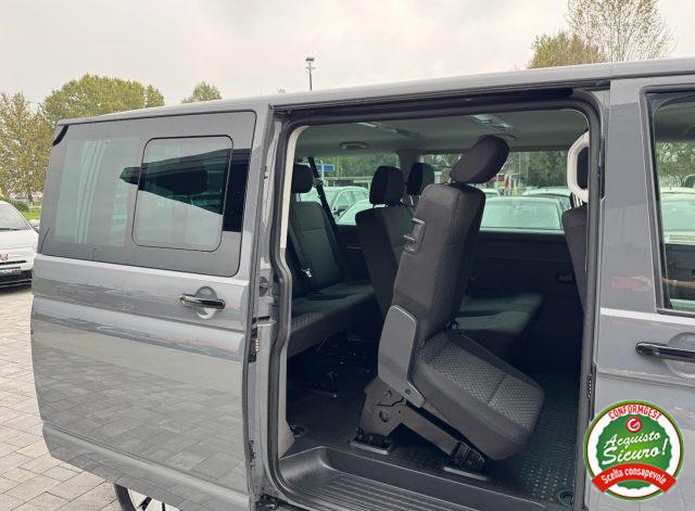 VOLKSWAGEN T6.1 Caravelle 2.0 TDI 9 POSTI ANCHE NEOPATENTATI