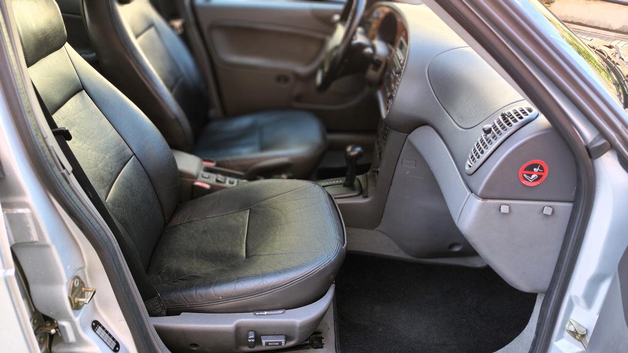Saab 9-3 2.0i T 16V cat 5 porte aut. SE
