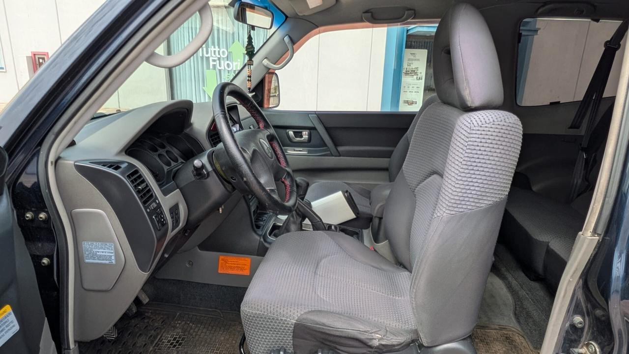 Mitsubishi Pajero 2.5 TDI 3p. GLX - ISCRITTA ASI -