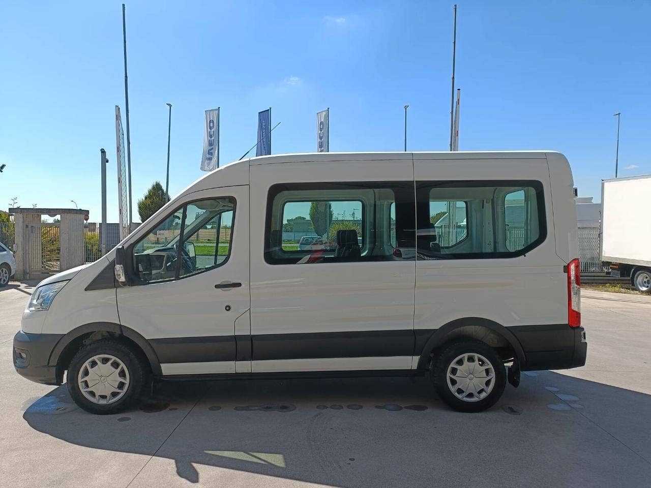 Ford Transit PULMINO 9 POSTI CAMBIO AUTOMATICO 9 POSTI L2H2 TREND