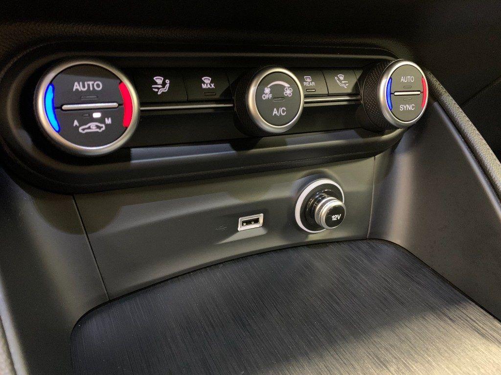 Alfa Romeo Stelvio 2.2 Diesel AT8 Sport-Tech Automatico