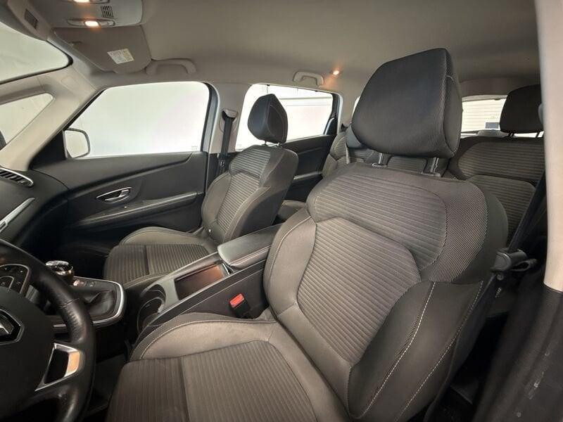 Renault Grand Scénic Grand Scenic IV 2017 Grand Scenic 1.7 blue dci Sport Edition 120cv