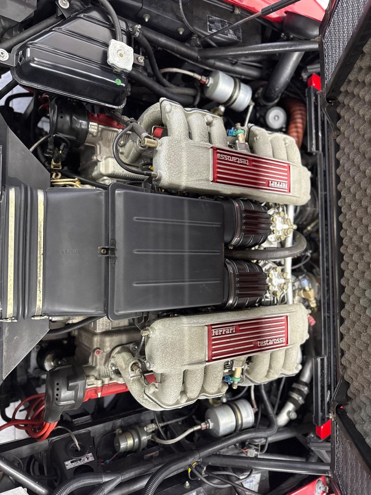 Ferrari Testarossa 5.0 V12