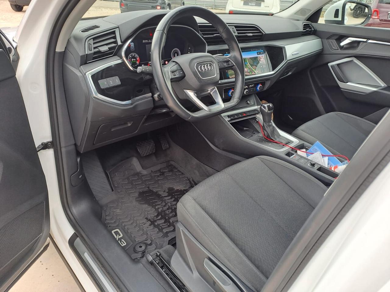 Audi Q3 35 TDI S tronic Business Advanced