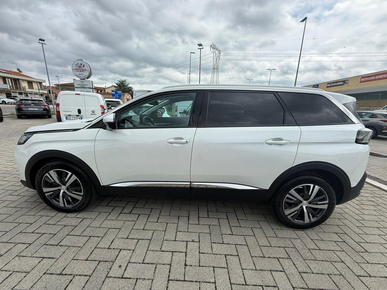 Peugeot 5008 *7 POSTI* 1.5 HDi *CAMBIO AUTMATICO*