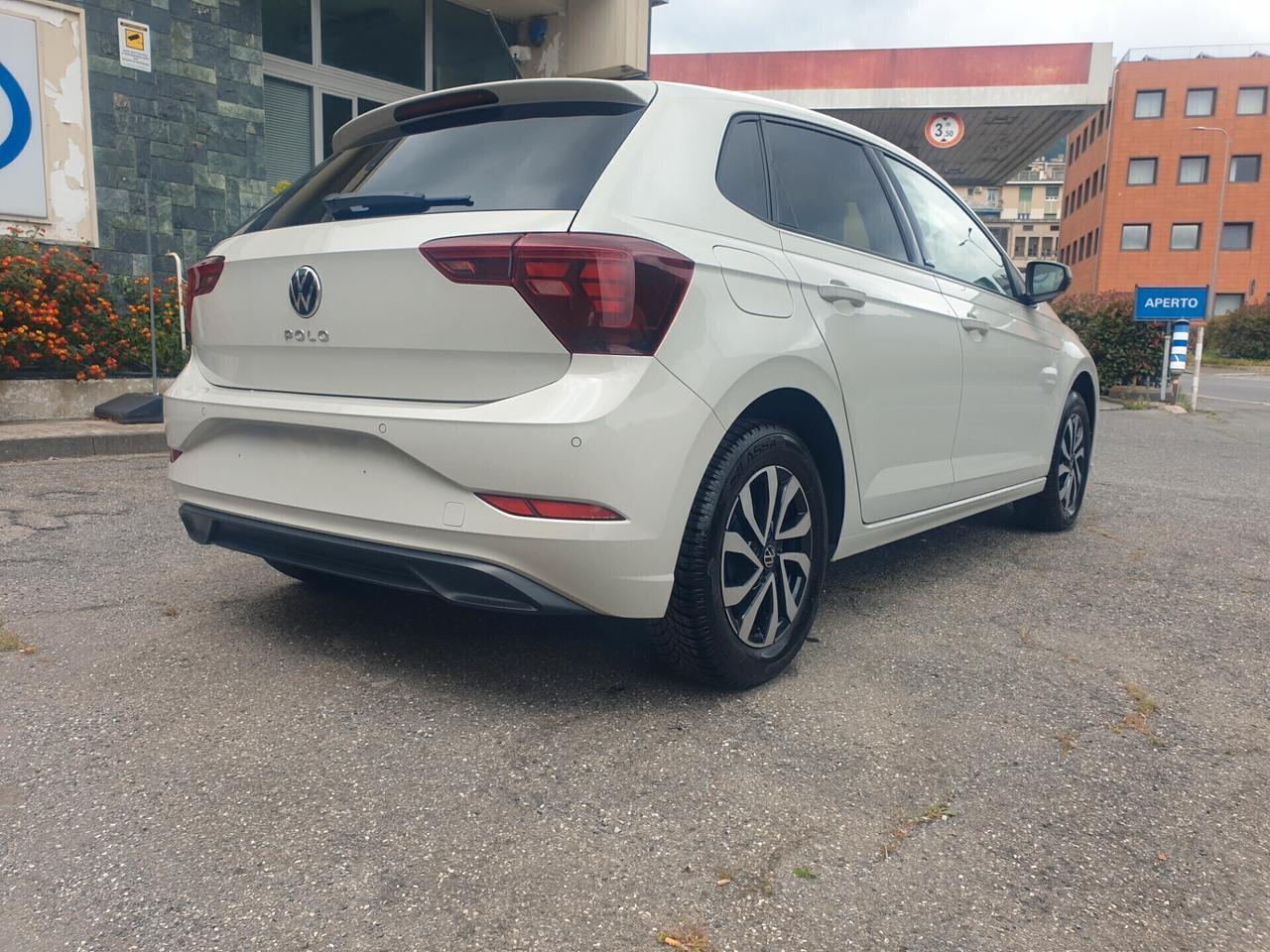 Volkswagen Polo 1.0 active