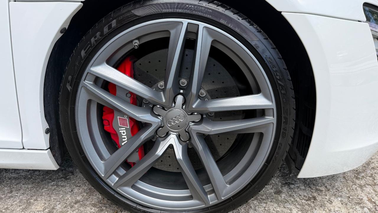 Audi R8 Spyder 5.2 V10 FSI quattro R tronic