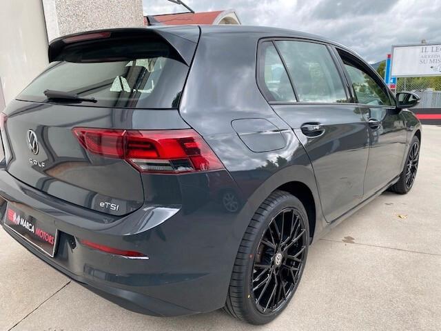 Volkswagen Golf VIII 1.0 eTSI EVO DSG Life 11CV