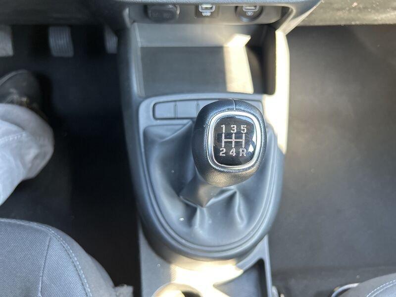 Hyundai i10 III 2020 1.0 mpi Tech Connect Pack