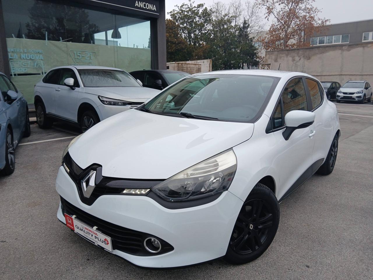 Renault Clio 1.2 75CV 5 porte Life