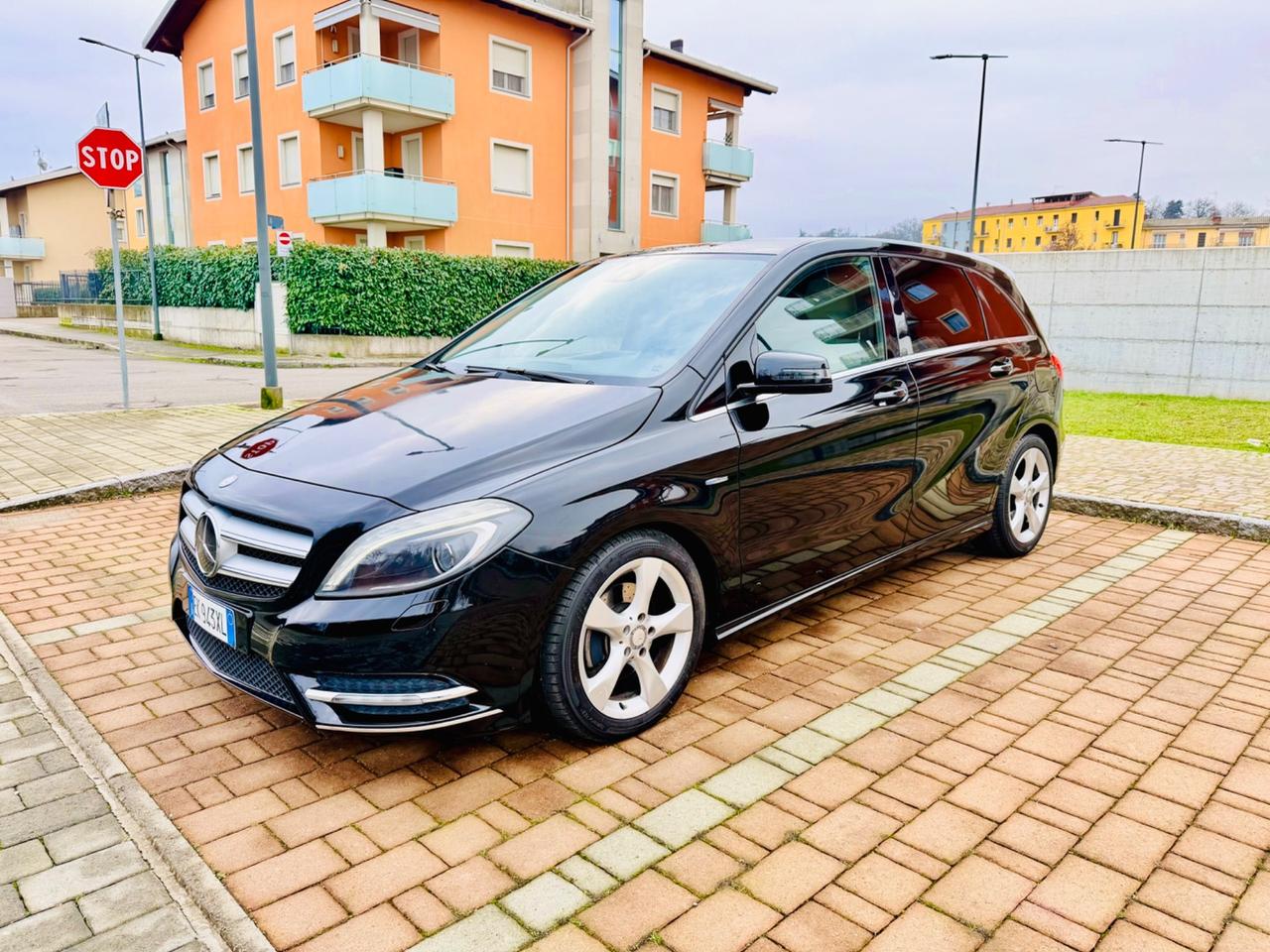 Mercedes-benz B 200 CDI BlueEFFICIENCY Executive