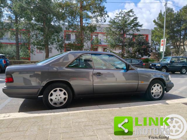 MERCEDES-BENZ E 200 cat Coupé