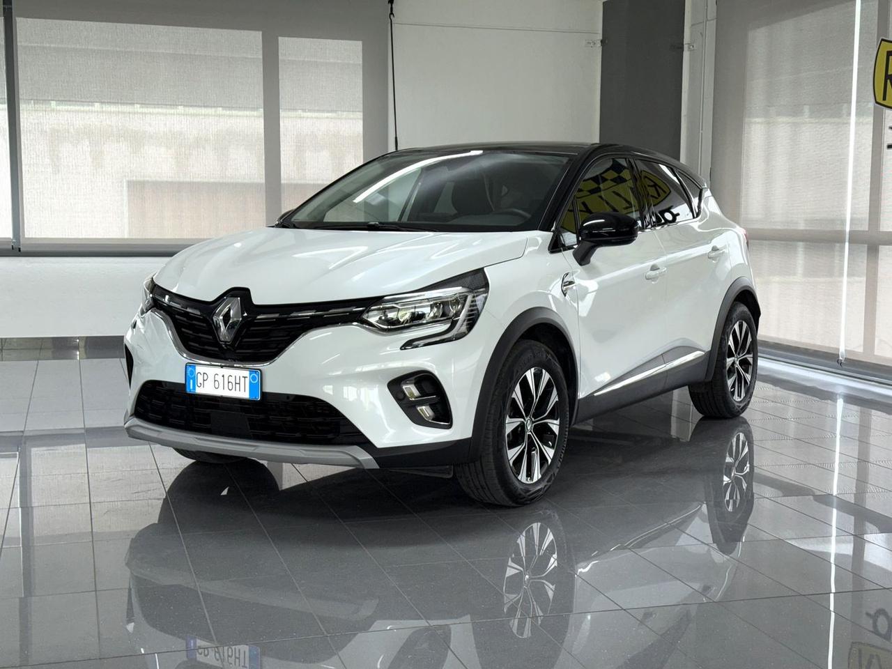 Renault Captur Techno E-TECH 145 HEV #6657