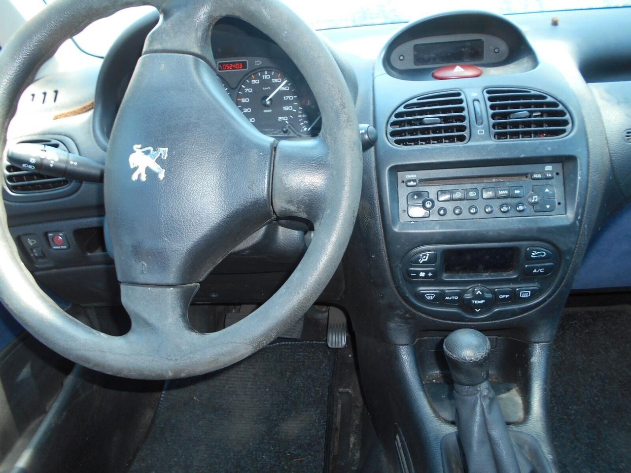 Peugeot 206